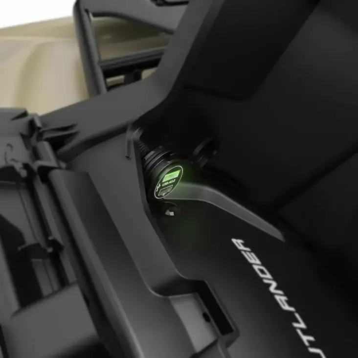 CAN-AM KONSOLI JATKEEN USB-PISTORASIA G3,G3L - ATV tuulilasit, tuuliohjaimet ja peilit - 26219 - 1